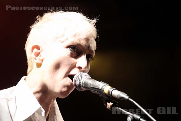 MENSCH - 2012-09-18 - PARIS - Point Ephemere - 